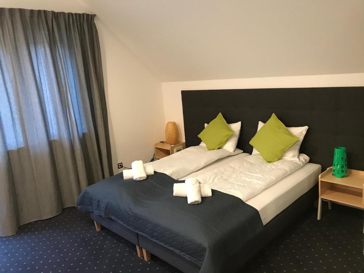 Apartamenty Pod Zamkiem W Janowcu Janowiec Extérieur photo