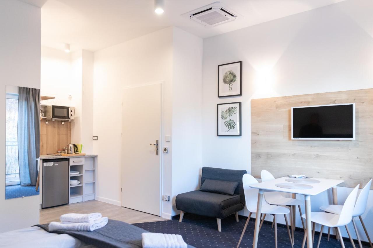 Apartamenty Pod Zamkiem W Janowcu Janowiec Extérieur photo